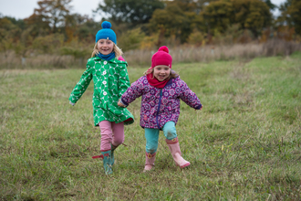 children running