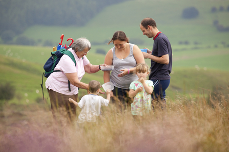 Family in nature (c) Peter Cairns
