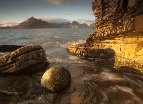 Rocky beach at Elgol, Skye, Scotland.